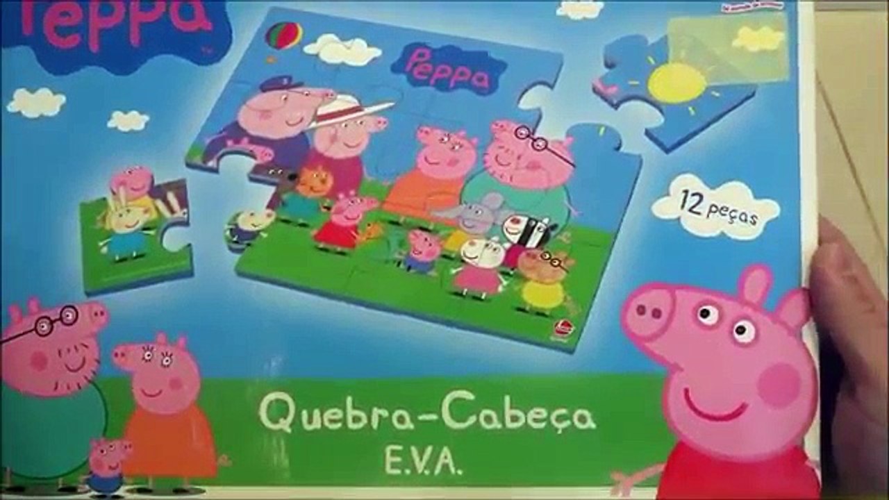 Peppa Pig e George Brincando na Areia. Quebra Cabeça Brinquedos Peppa Pig Toys