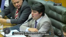 Deputado André Fufuca preside sessão pela primeira vez e é homenageado