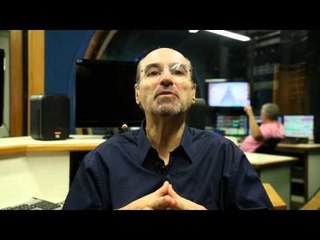 Mineirinho, 28 anos, é o novo campeão mundial de surf de 2015 /Wanderley Nogueira /JP