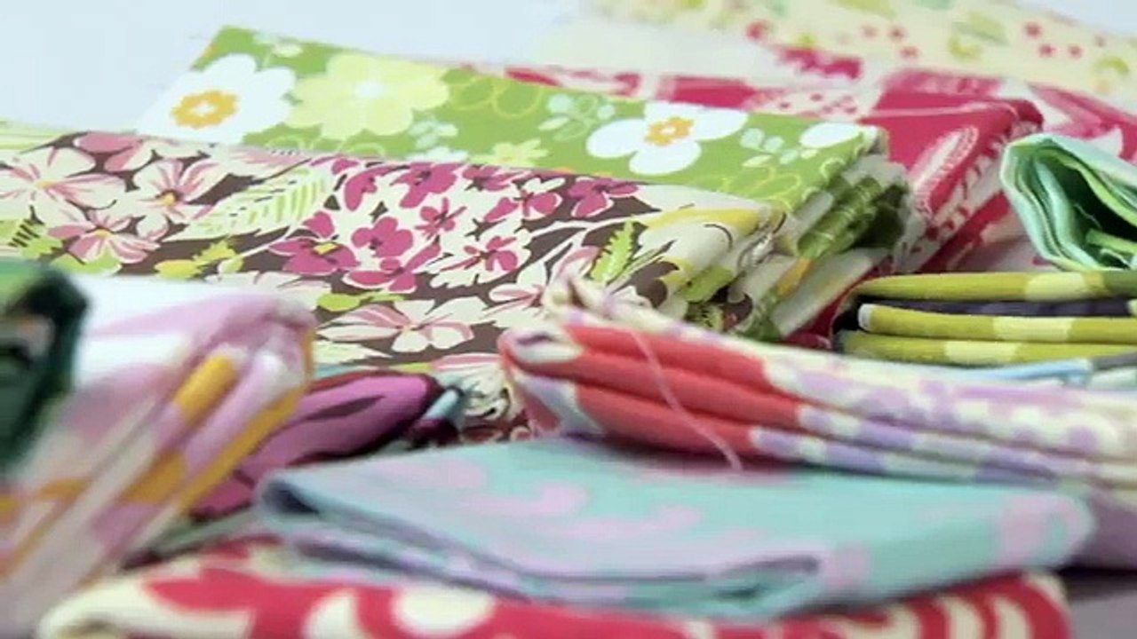 How to Use your Sewing Machine (for Beginners)