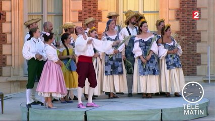 Carré VIP - Julie Gayet prépare ses Noces