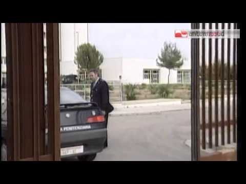 TG 23.04.14 Detenuto tenta suicidio nel carcere di Lecce