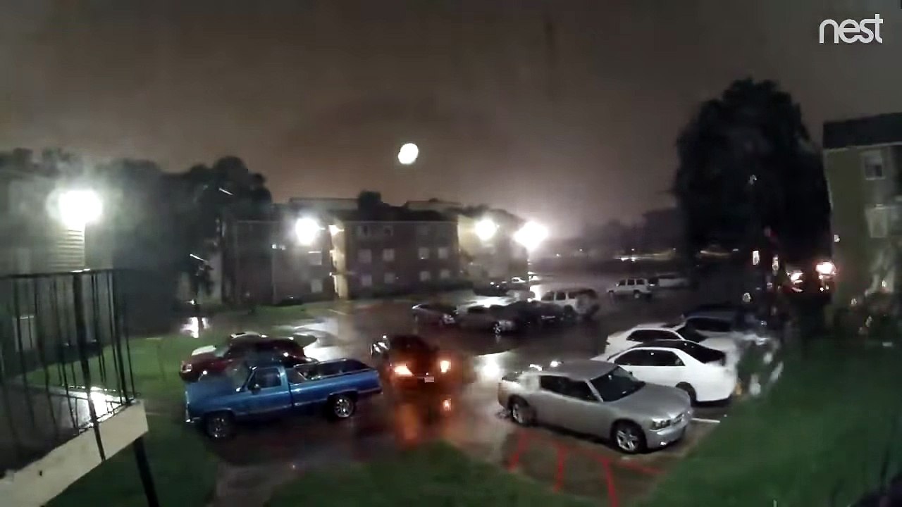 Timelapse du début des inondations de l'ouragan Harvey (Houston, Texas)