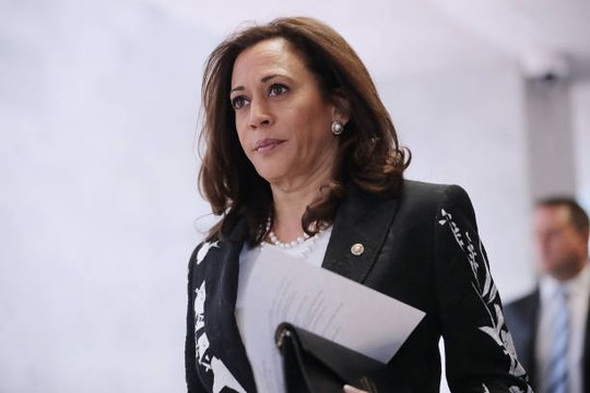 Kamala Harris backs Bernie Sanders' single-player health care bill