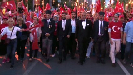 Atatürk'e Benzeyen Adam Beşiktaş'ta