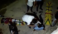 Polis ve kovaladığı şüpheli kadın kanala düşerek yaralandı