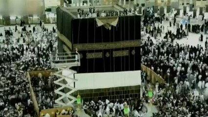Kabe'nin Örtüsü Değiştirildi