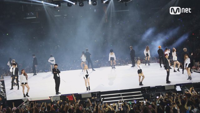 KCON 2017 LA×M COUNTDOWN ｜ 우주소녀(WJSN) + SF9 _ I NEED U + SORRY SORRY