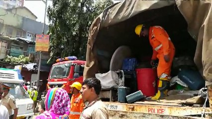 Queda de prédio na Índia deixa mortos e desaparecidos