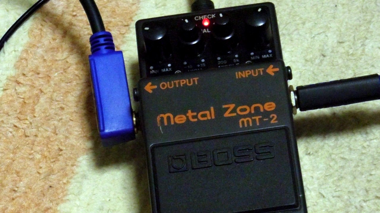 BOSS MT-2