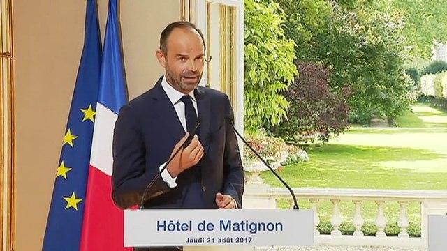 Quand la mélenchoniste Raquel Garrido s'invite à la conférence de presse d'Edouard Philippe