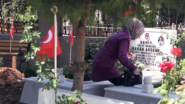 Şehitliklerde Bayram Yoğunluğu - Kahramanmaraş