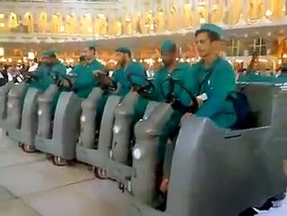 ❤️ شاهد تنظيف الحرم المكي في أقل من دقيقة واحدة