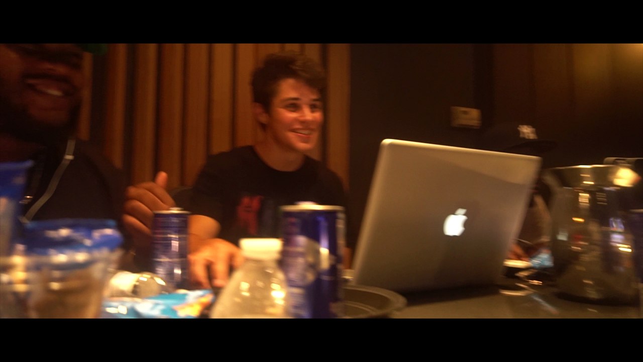 Noah Scharf - Aww Man