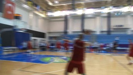 Cumhurbaşkanı Erdoğan, 12 Dev Adam'ı Ziyaret Etti