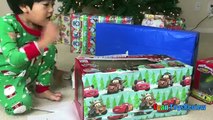 Noël pour enfants matin ouverture cadeaux jouets 2016 surprise ryan toysreview