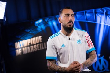 «Aider l'équipe avec mes buts» | Entretien avec Mitroglou