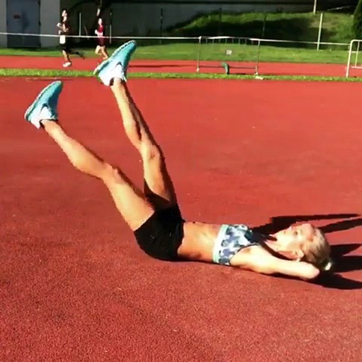 Рельефный животик