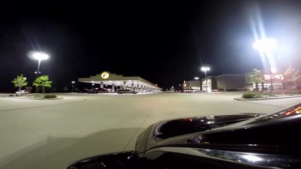 Etats-Unis : Une énorme station service avec des dizaines de pompes disponibles