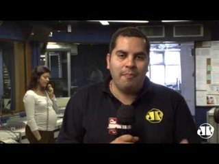 “Se Ronaldinho causa problemas sem ser contratado, imagina se fosse”, diz Fredy Jr.