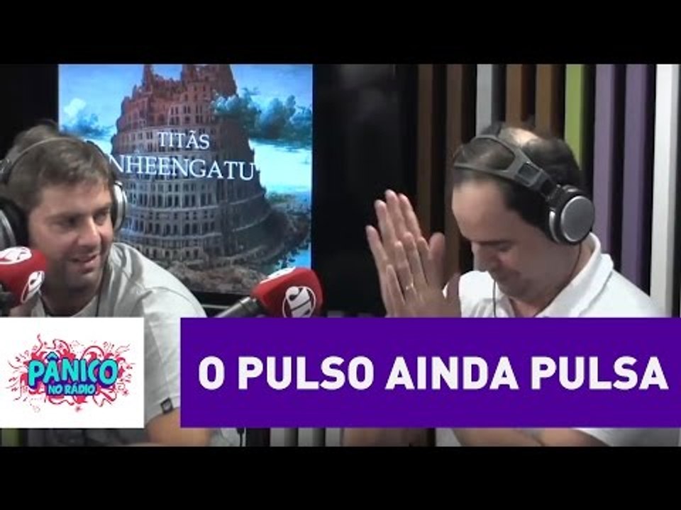Carioca toca "O Pulso", música dos Titãs | Pânico