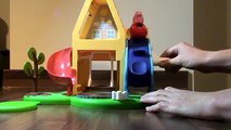 Peppa Pig Weebles Wind & Wobble Playhouse Toy Review | Peppa Wutz Spielzeug DisneyCarToys