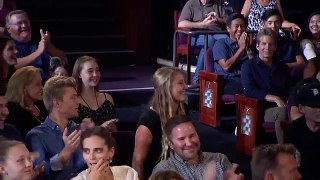 Colin Cloud Mind Reader Convinces Mel B To Stab Simon Cowell - America's Got Talent 2017