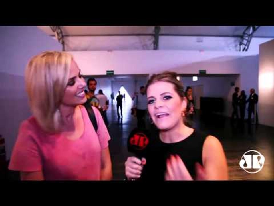 TV Vitrine: Ccelebrities e blogueiras da moda revelam se já foram bregas