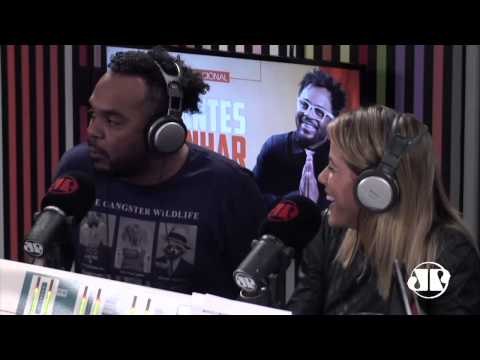 Marcelo Marrom conta experiência picante que salvou seu casamento | Pânico | Jovem Pan