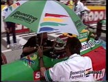 Gran Premio di San Marino 1990: Nelson Piquet ed Ezio Zermiani scherzano in griglia