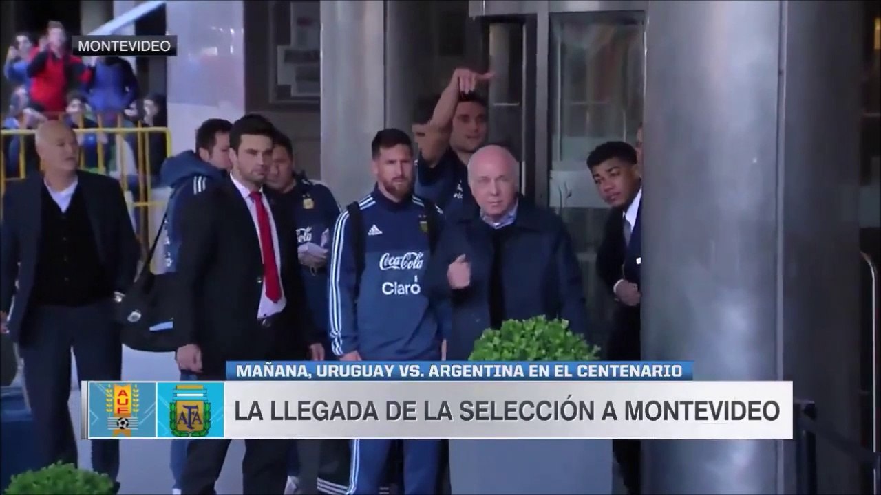 Regardez ce que va faire Messi pour un jeune fan en pleurs...Beau geste