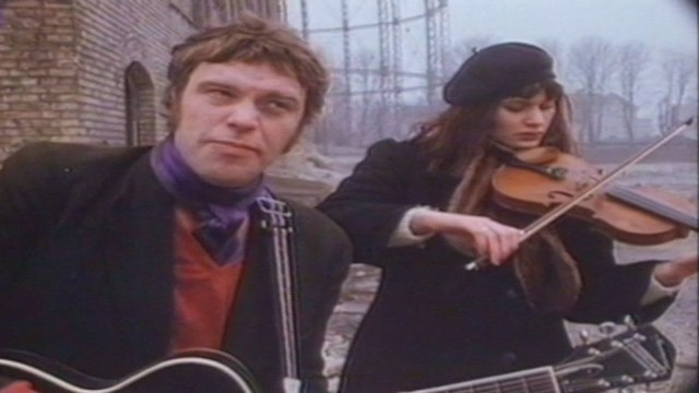 Kim Larsen & Mathilde - Østre Gasværk (Det Er En Kold Tid) - Sidste Udkald Til Østre Gasværk 1976