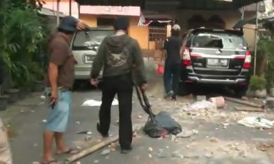 Warga Johar Baru Tawuran