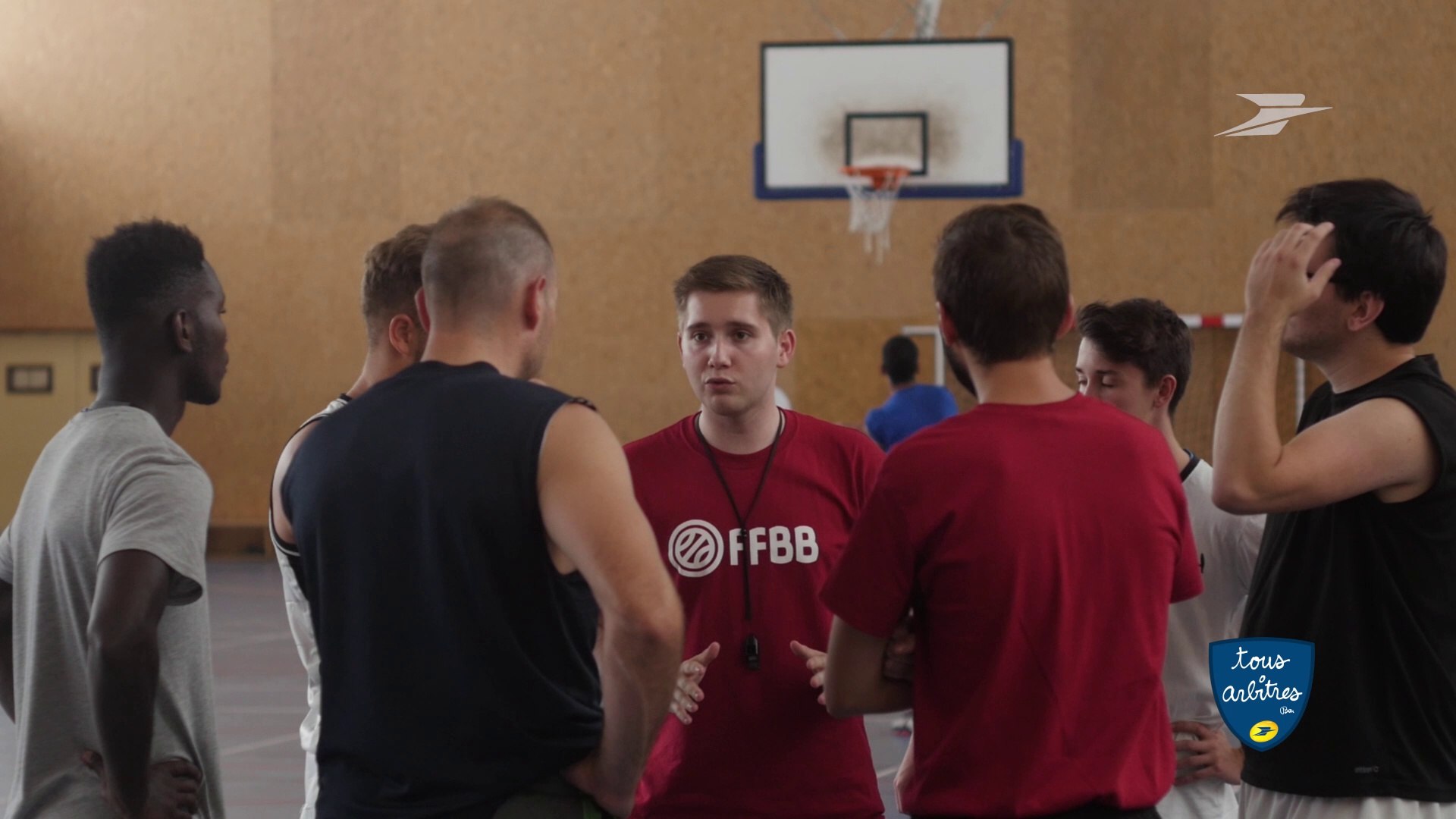 France Basket Camp : Les arbitres en stage aux cotés des joueurs - Vidéo  Dailymotion