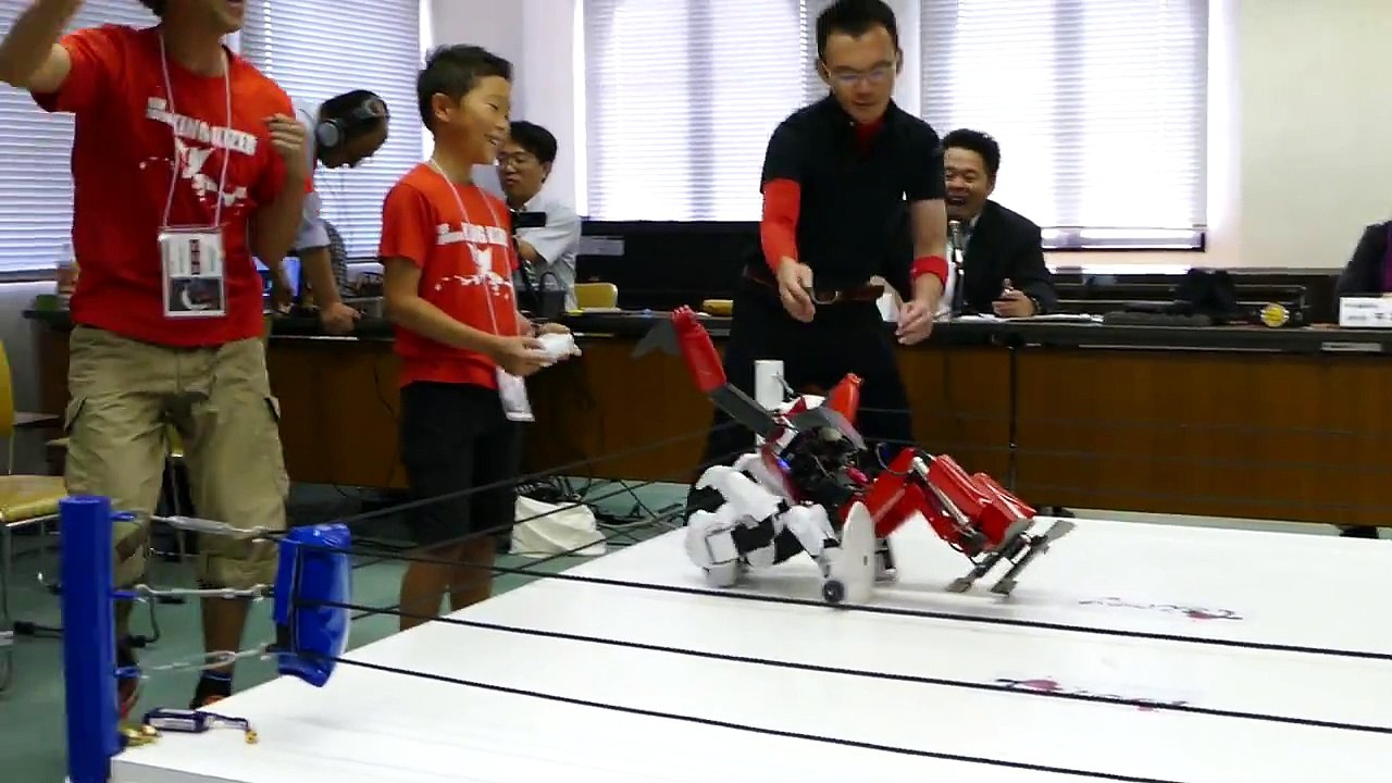 Robot Fight Until The Death!