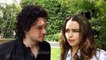 Vidéos making of d'Emilia Clarke et Kit Harington sur les tournages de Game of Thrones
