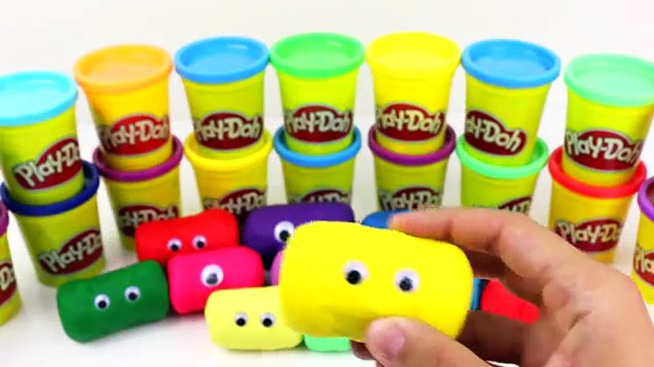 Et des œufs gelé domestiques porc jouer à M Doh surprise peppa jerry lego mickey