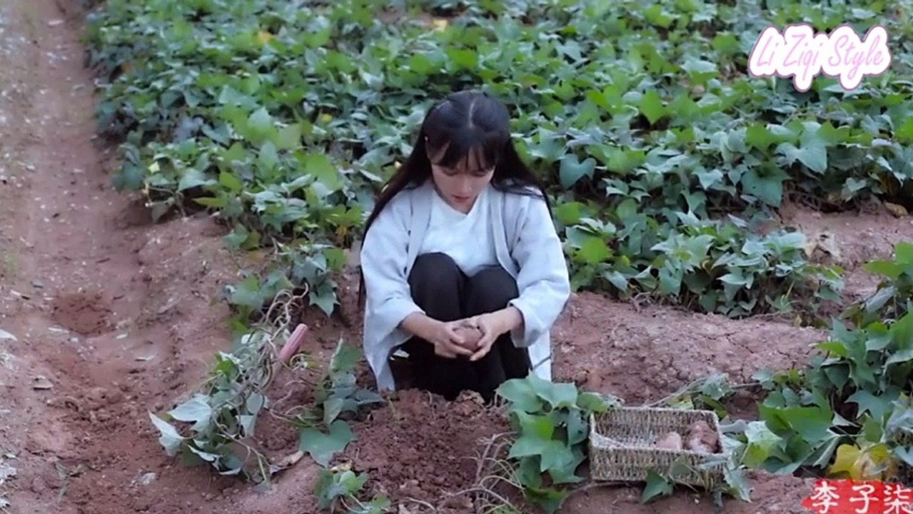 Double-Seventh Day - Qi Quao Festival and Purple potato cake | Chinese Food | Li zi qi 李子柒