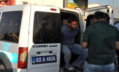 Magandalığın Kitabını Yazdılar: Yavaş Gitmeleri Konusunda Uyaran Yayalara Ateş Açtılar