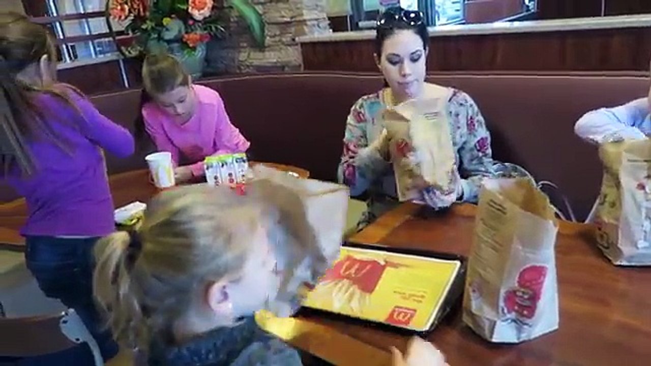 Лего Бэтмен кино Макдоналдс счастливый еда сюрприз Игрушки с Округ Колумбия тайна Мини-футбол слепой сумка