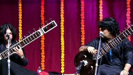 VIDYARANYA KANNADA KUTA: DASA DAY 2017: THE KHAN BROTHERS: THOREDU JEEVISABAHUDE