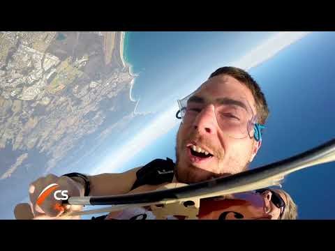 Man Skydives While Naked to Raise Awareness of Men's Body Image Issues