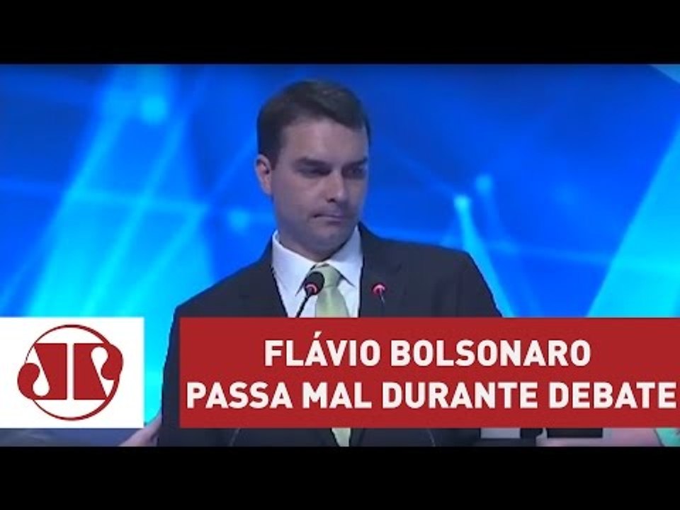 Flávio Bolsonaro passa mal durante debate | Jornal da Manhã | Jovem Pan