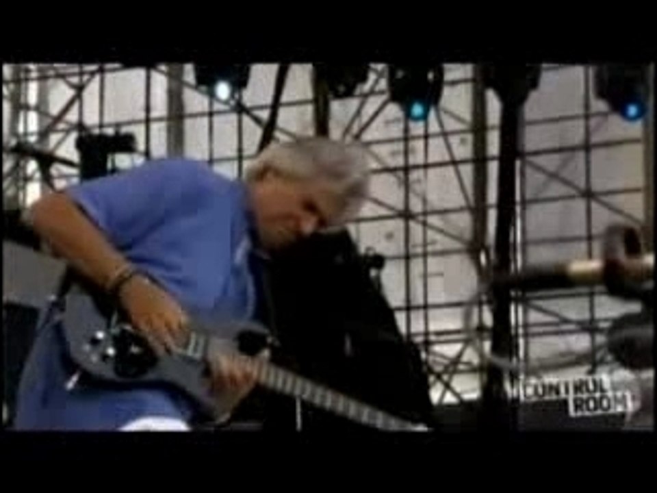 Live John Mclaughlin tune
