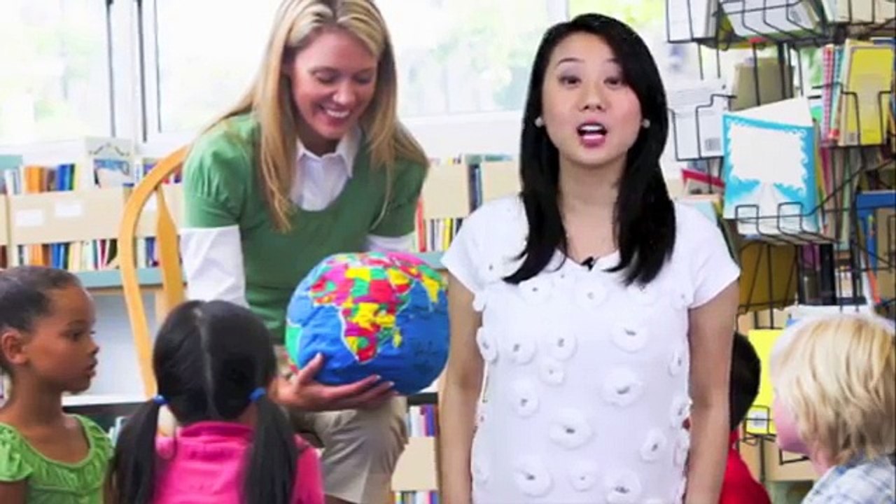 Learn how to ask and answer different Jobs in Mandarin Chinese  teacher, student, doctor, etc.