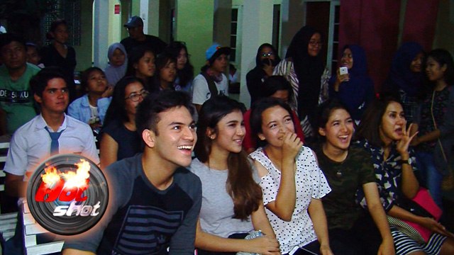 Pemain Sinetron Jodoh Yang Tertukar Nobar di Lokasi Syuting - Hot Shot 02 September 2017
