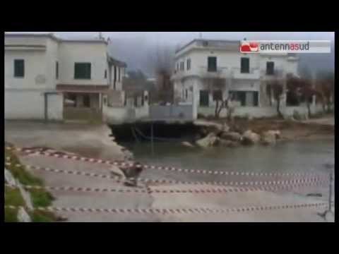 TG 04.09.14 Nubifragio a San Marco in Lamis, evacuate 200 persone