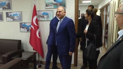 Siyasi Partilerde Bayramlaşma / Mhp-Chp (1)