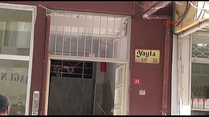 Karısını Bıçaklayarak Öldürdü Adliyeye Gidip Teslim Oldu