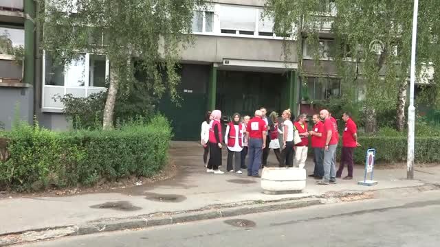 Türk Kızılayı Bosnalı İhtiyaç Sahiplerine Kurban Eti Dağıttı